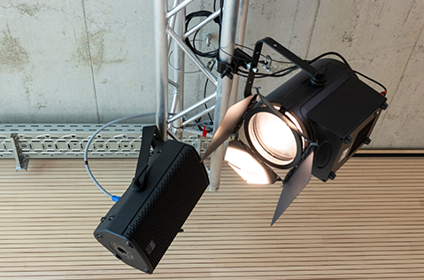 Image hover effect image