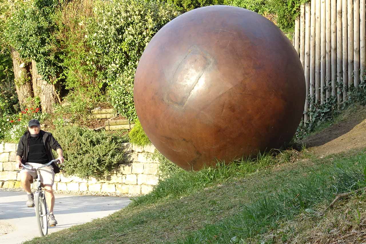 Große Kugel